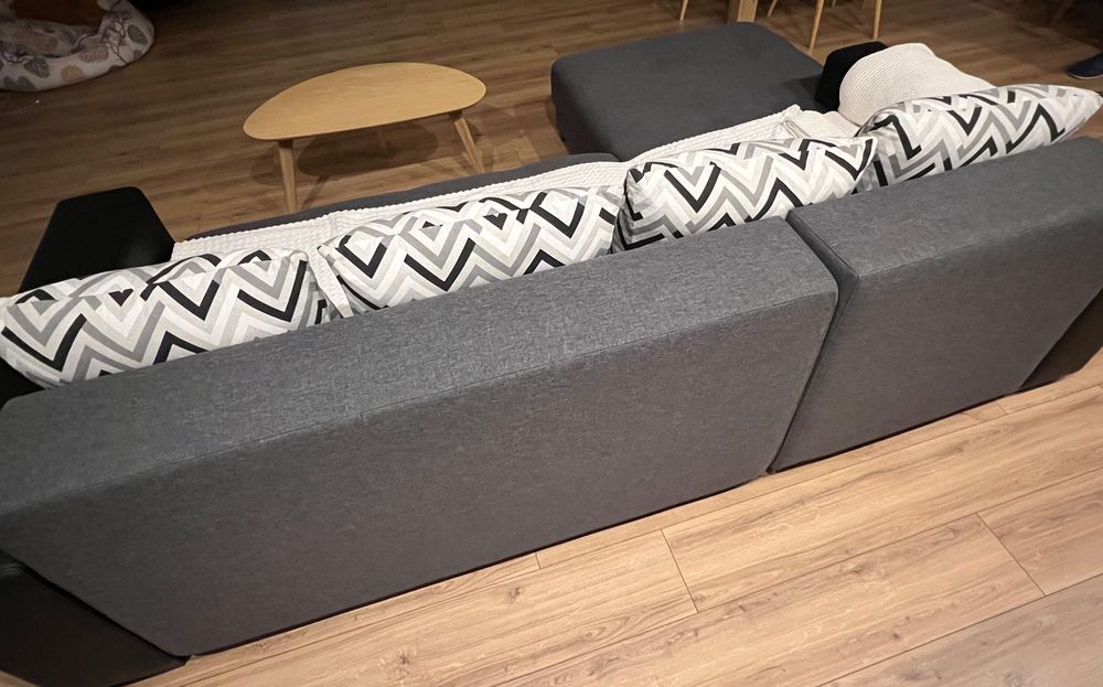 Coltar / Canapea Gri