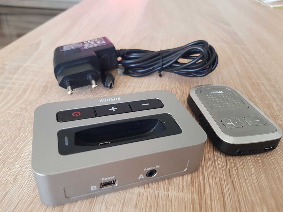 Phonak ComPilot si Phonak TVLink S/Basestation aparate auditive Phonak