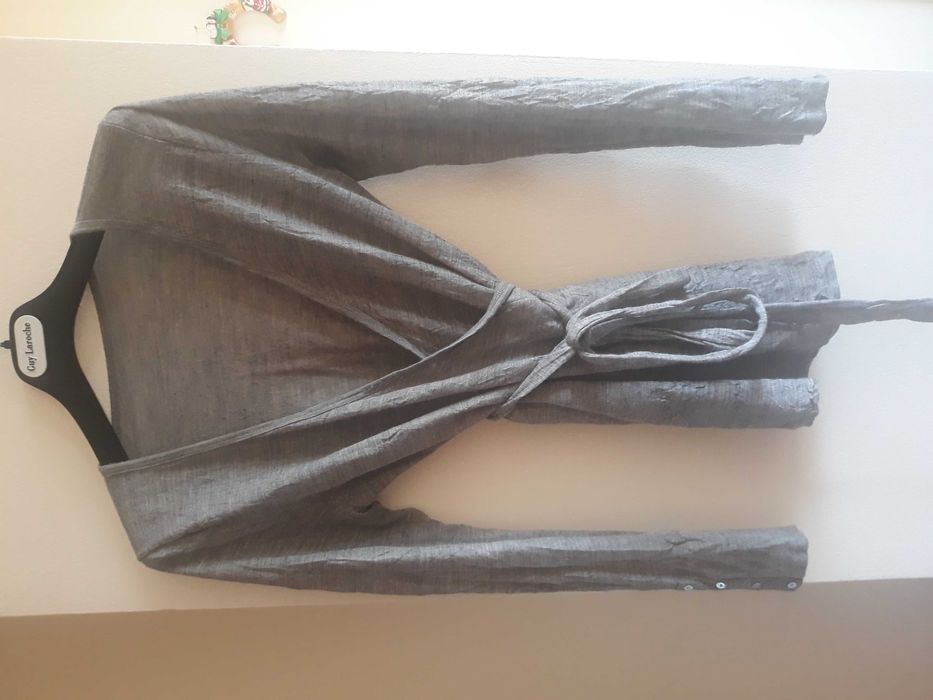 Etam дамска блуза от много фина вълнена тъкан