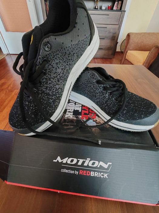 Safety дамски обувки Red brick