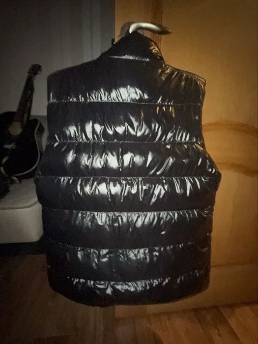безрукавка moncler XL