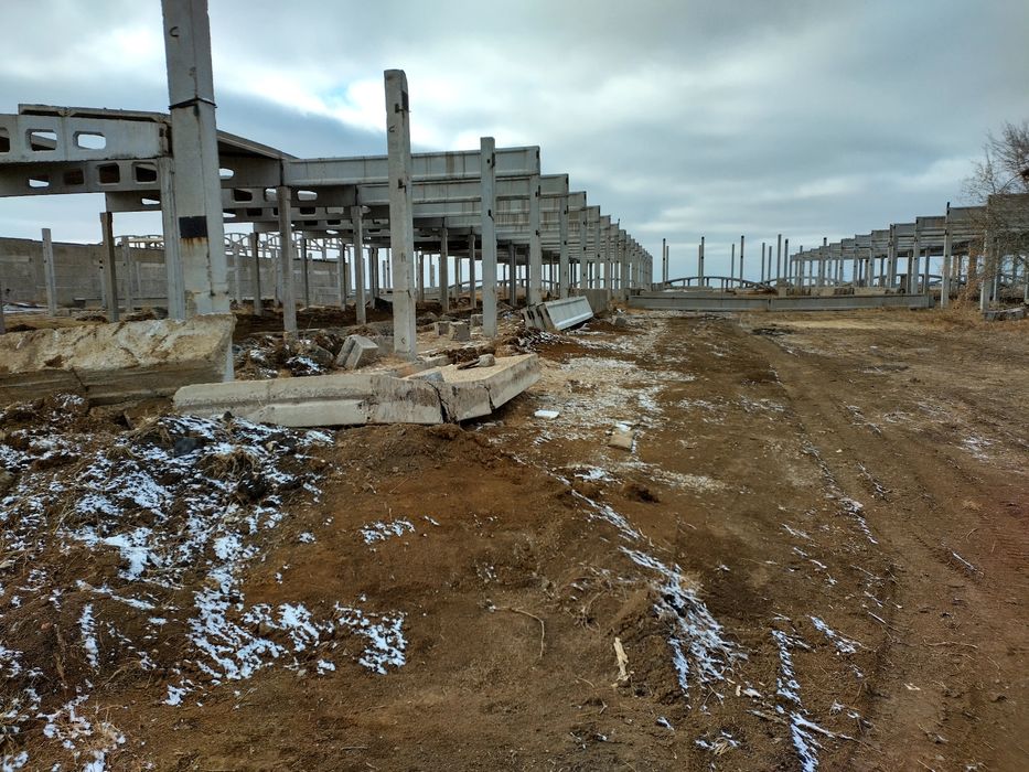 Продам. Фермы , балки ,с теновые плиты