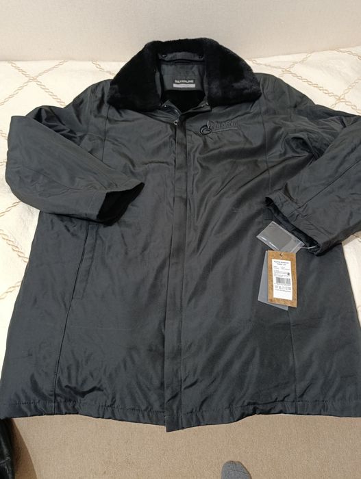 Продаётся куртка теплая