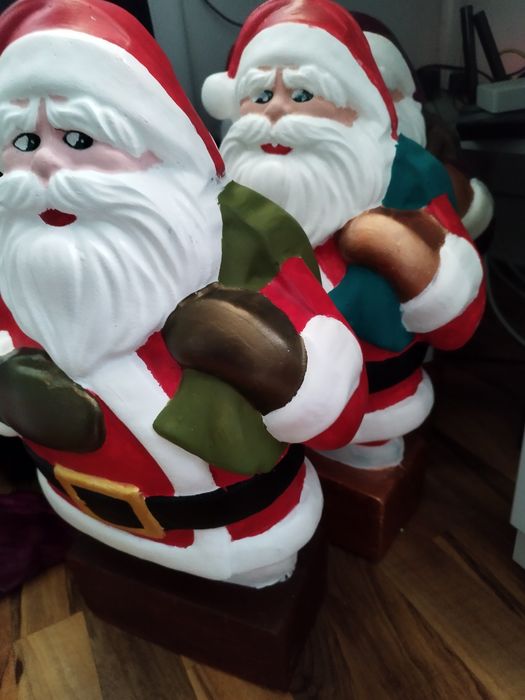 Moș Crăciun din marmura