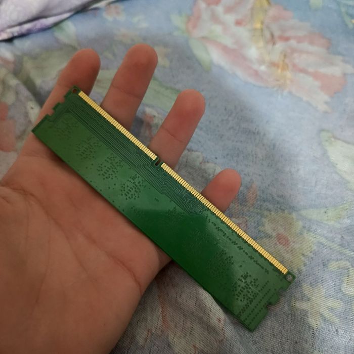 Продам оперативную память