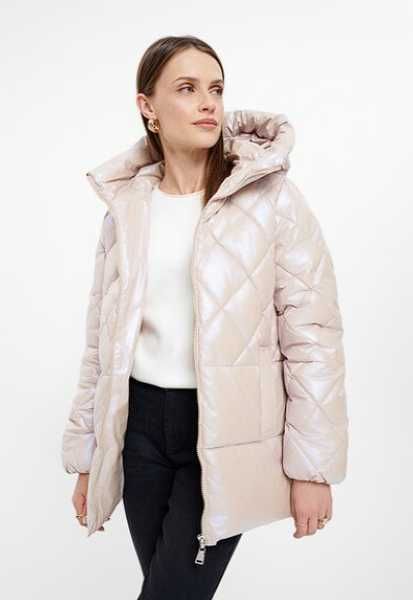 Зимно дамско яке с лъскав перлен ефект