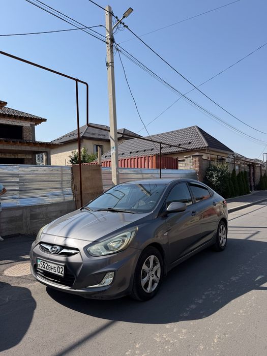 Hyundai Accent 2014