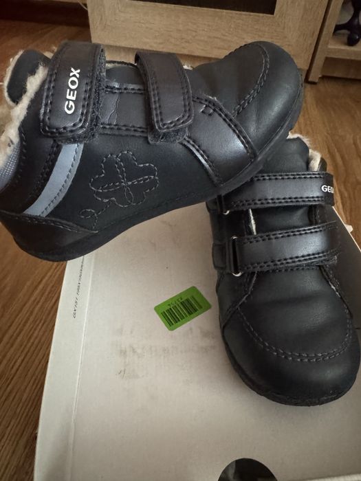 Ghetute Geox marimea 26