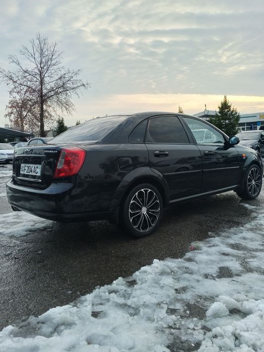 Lacetti qora avtomat