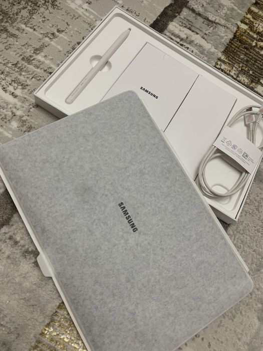 Продается Планшет: Samsung galaxy tab S9 FE 5G