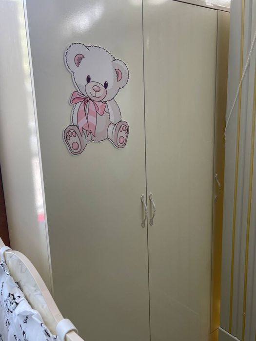 Detski mebel sotiladi srochna