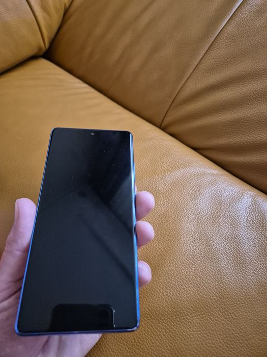 Samsung S10 Lite în stare foarte bună, funcționează perfect.