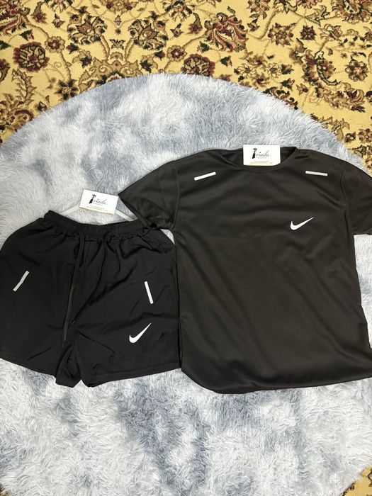 Спортивный сэт от Nike