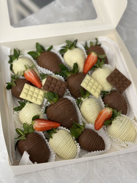 Клубника в шоколаде ввиде сердечки