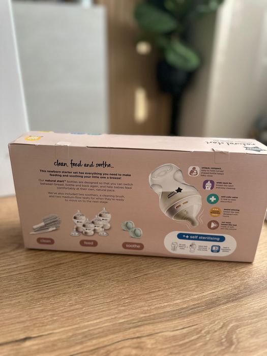 Ново! Продавам комплект 9 части Tommee Tippee Natural Start