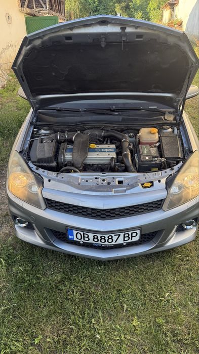 Opel Astra H -OPC