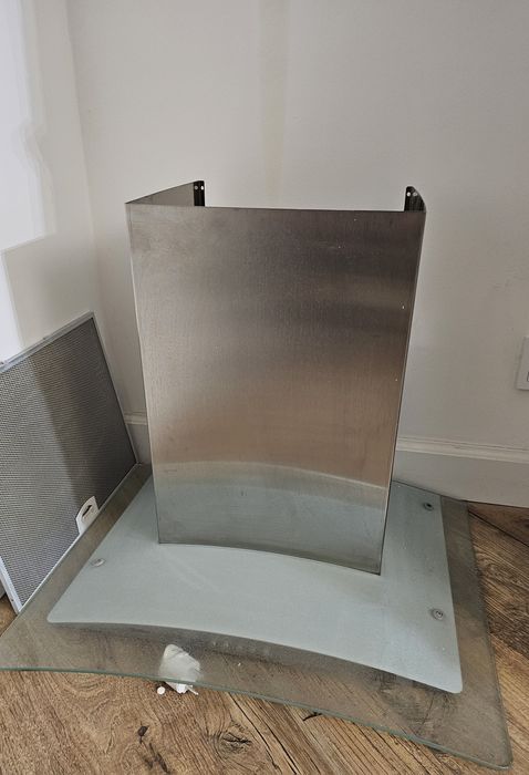 Продается Б/У вытяжка Ардо Ardo