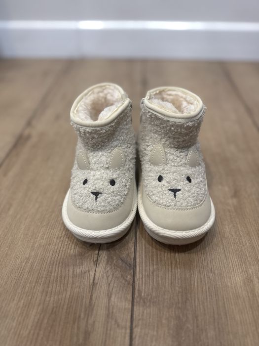 Продам детские угги