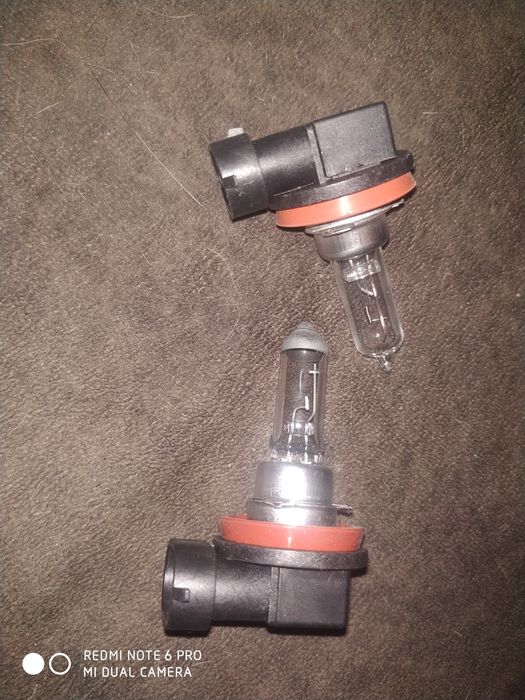 Лампочки Противотуманки подфарники новые
