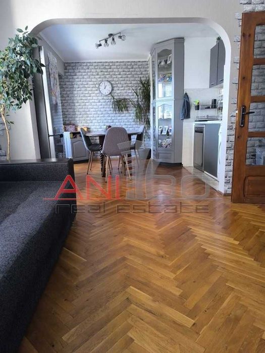 Продава се Тристаен апартамент в Варна, Владислав Варненчик - 83 кв.м за 1168 €/кв.м - Снимка #2
