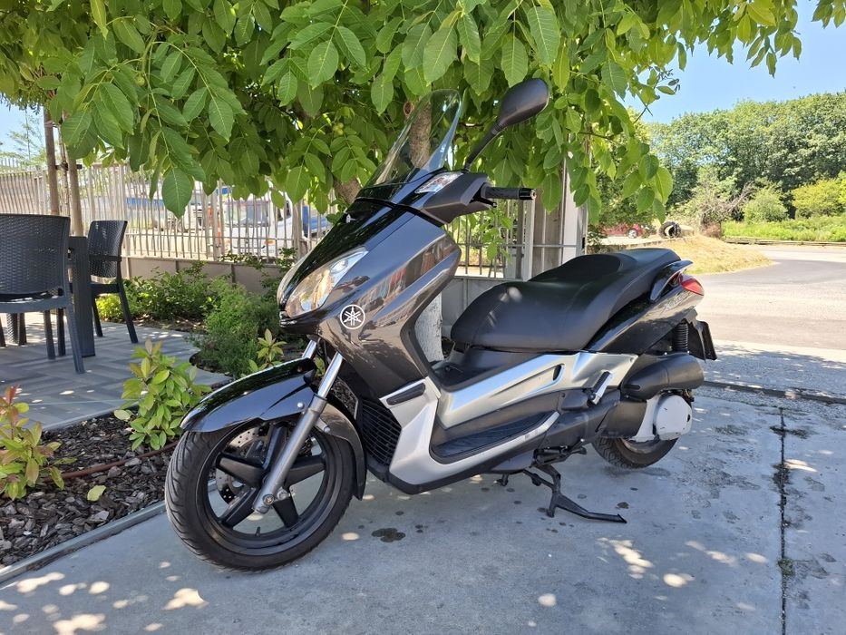Yamaha x max 250 i перфектен !