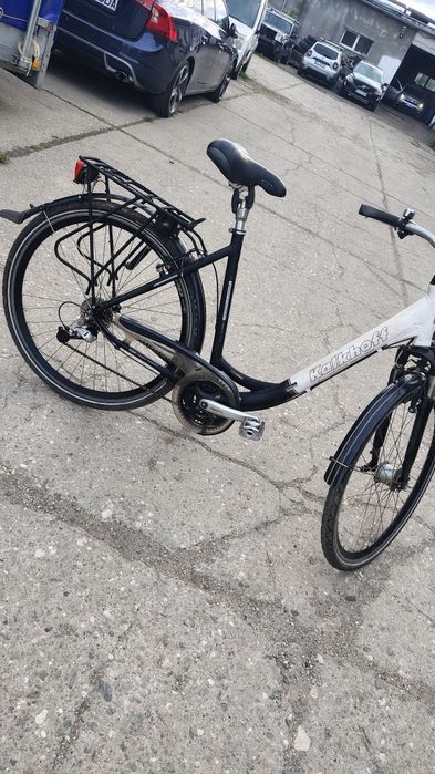 Bicicleta Kalkhoff roți 28. Dinam în roata fata. Full Shimano.