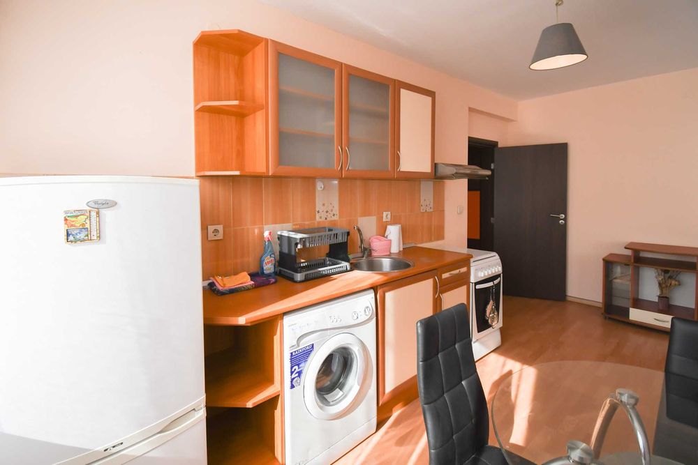 Дава се под наем Двустаен апартамент в София, Манастирски ливади - 65 кв.м за 423.81 € - Снимка #2