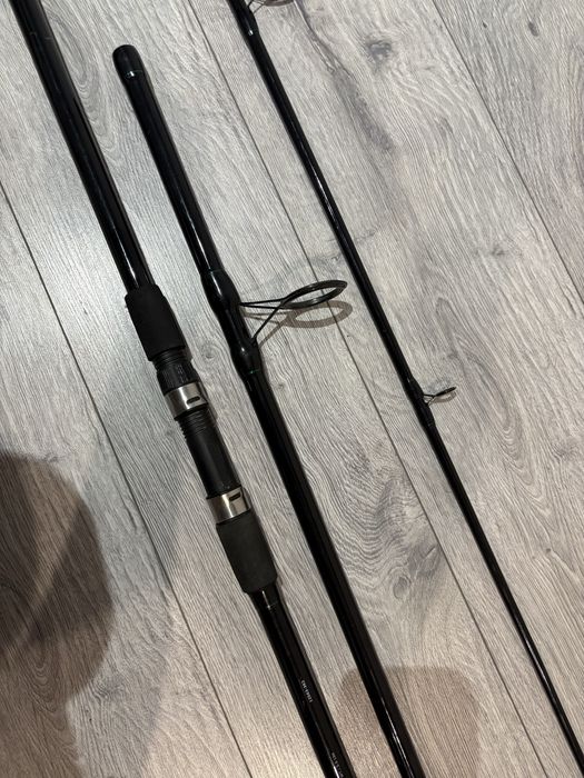 Scule pescuit ( Lanseta Crap Hunter Long Cast Boilie 3.60m + mulineta yumoshi)