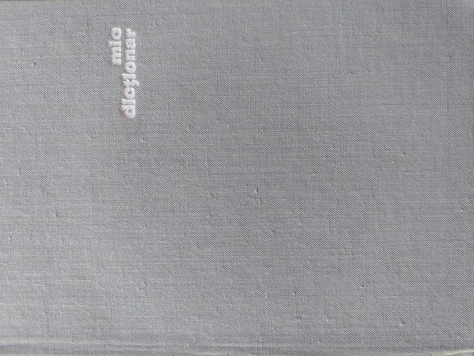 Vând volumul „Personalități ale științei – Mic dicționar”