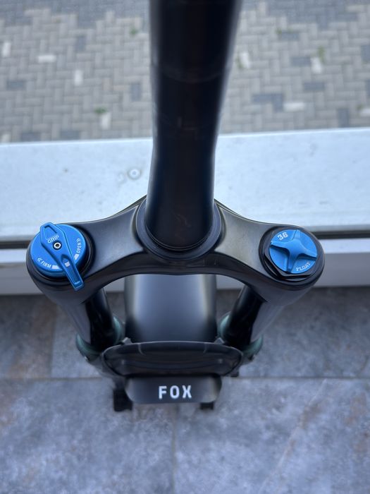 Furca Fox Rhythm 36 Grip 160mm - in stare foarte buna