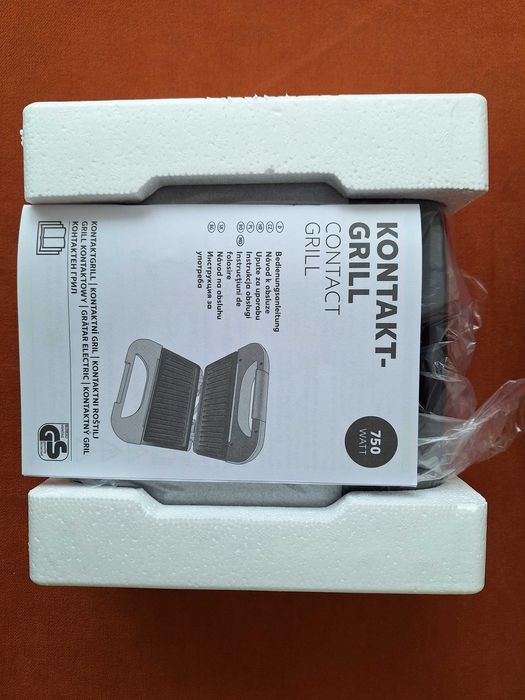 Gratar electric - G R I L L , reglare auto temperatura, putere 750W