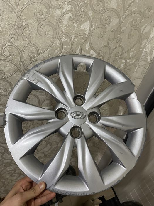 Колпак буу на акцент