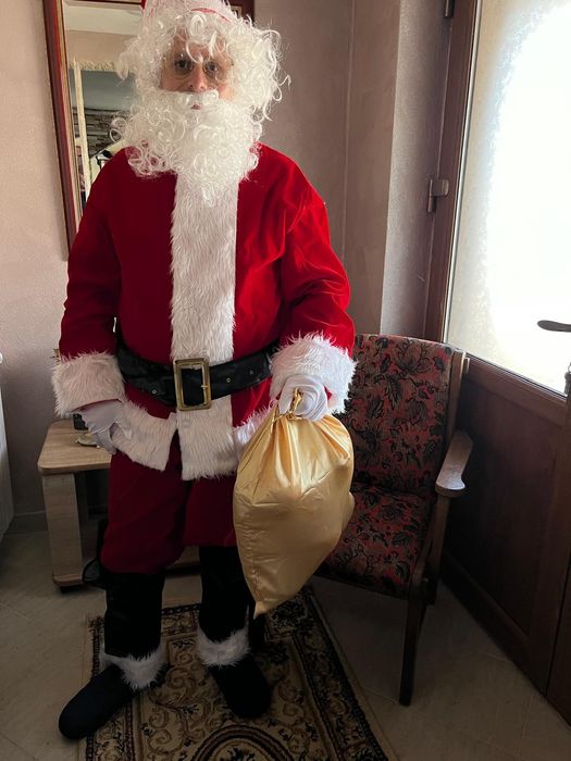 Închiriez costum de Moș Crăciun  (XL-XXL)