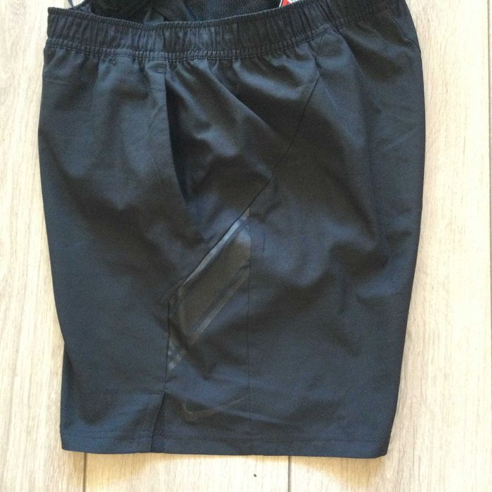 НОВИ оригинални черни къси гащета бермуди тенис NIKE размер L от САЩ