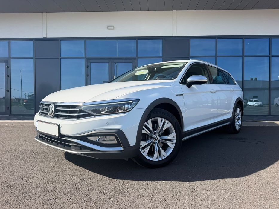 Volkswagen Passat Alltrack 190cp,4Motion,Virtual,soft close,Apple carplay,Matrix led