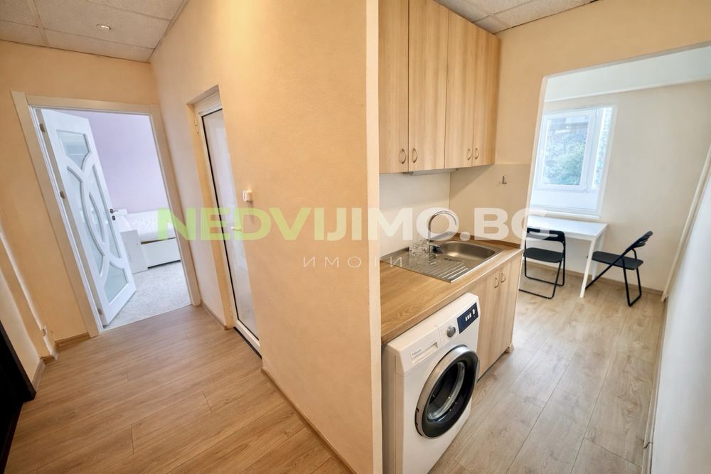 Дава се под наем Двустаен апартамент в Варна, Левски - 48 кв.м за 373.83 € - Снимка #5