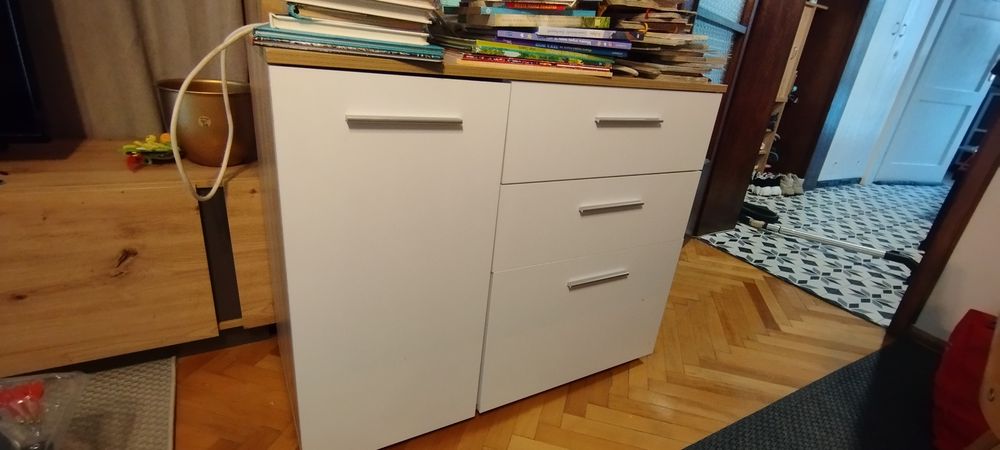 Комод в добро състояние