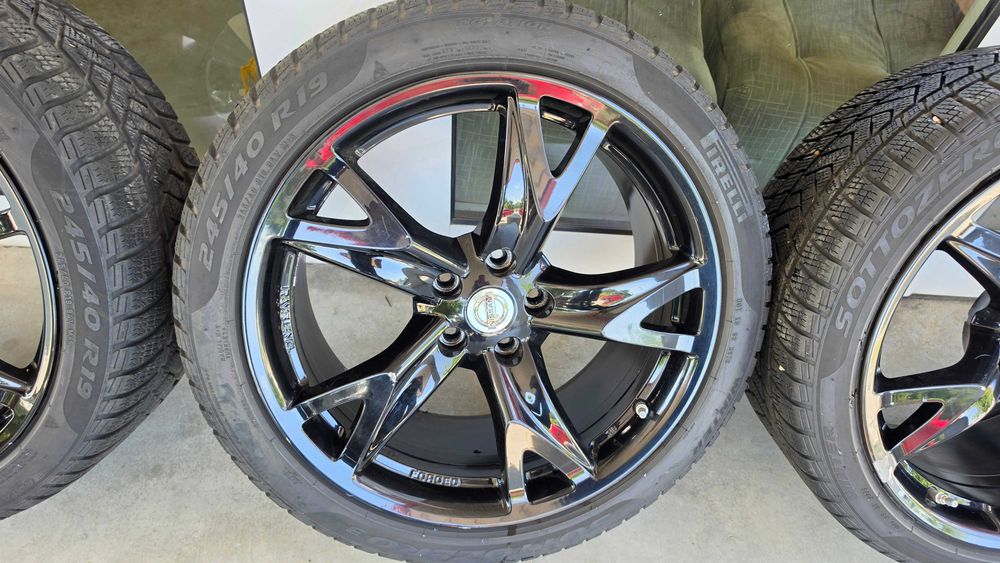 Оригинални джанти с гуми 19" за Nissan 370z