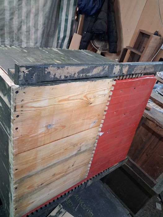 Кучешка колиба дърво Бор