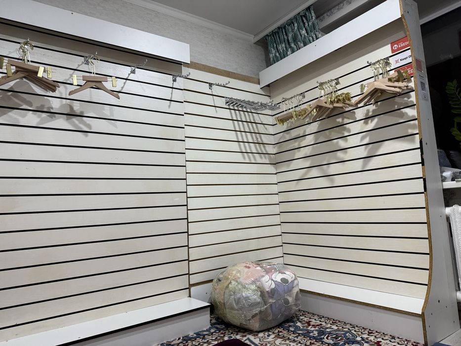 Панел, вешалка, кронштейн.