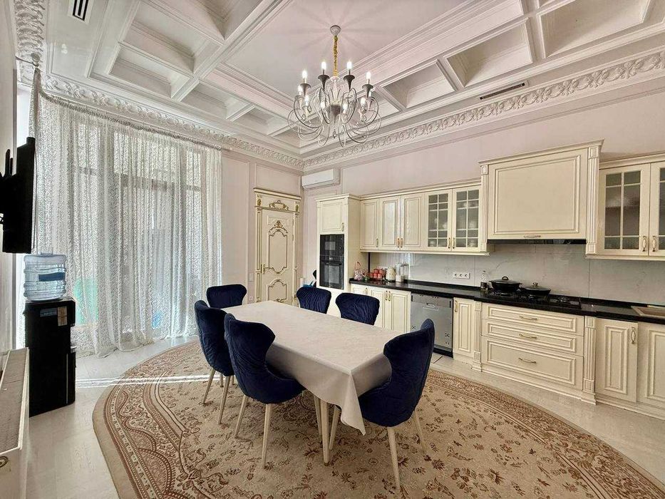 №PD-0933 - дом с мебелью и техникой - ориентир Британская школа!!!