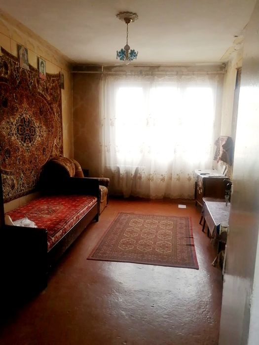 Срочно продаётся Чиланзар 11 квартал 3/3/4. Балкон 1,5*3