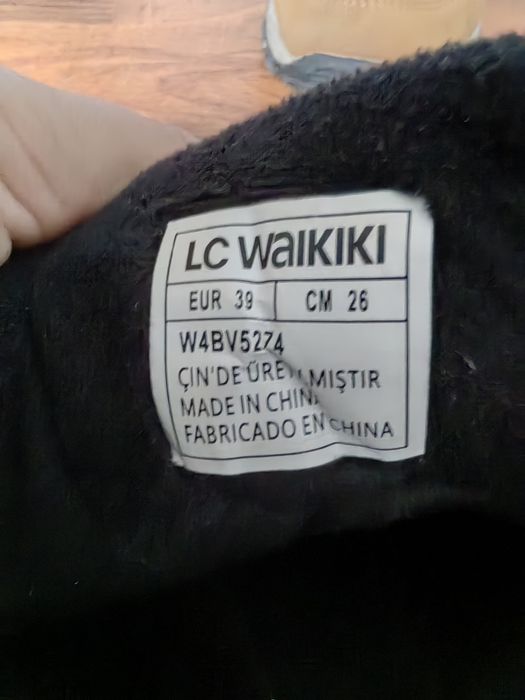 Ghete mărimea 39