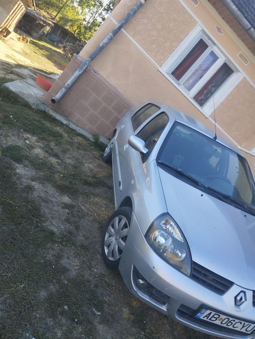 Vând 2 renouri separat s-au ambele