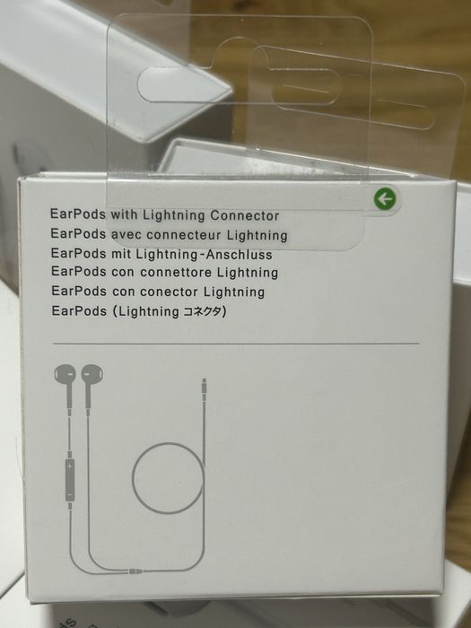 EarPods Lightning Connector