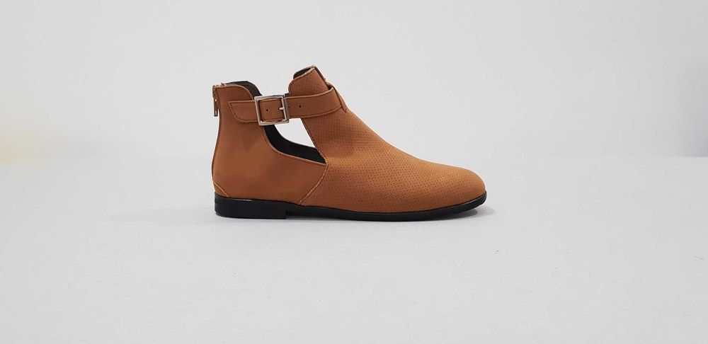 Ghete decupate piele noi 35-39