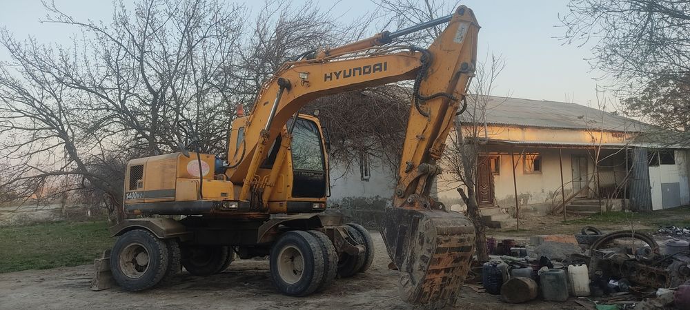 Hyundai 1400 ekskavator
