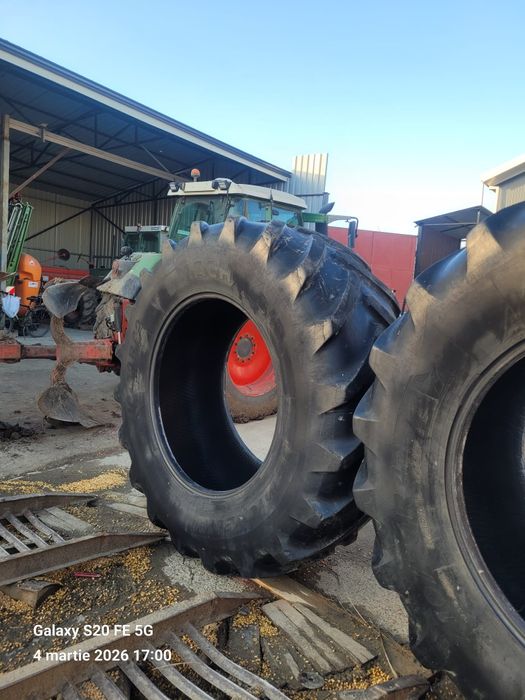 De vânzare Michelin 710/70 r42