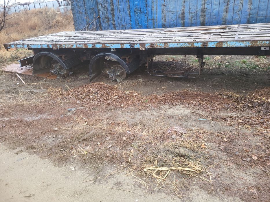 Полуприцеп сатылады