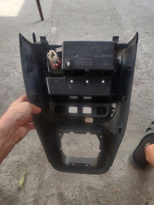 Пластик консоль селектора кпп